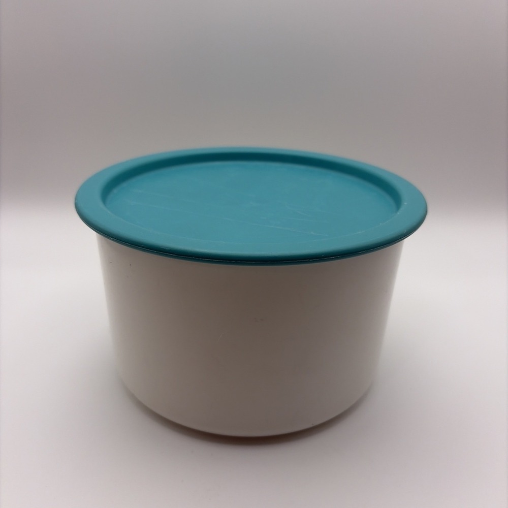 Vintage Tupperware One Touch Seal White Canister 2708A-1 Periwinkle Lid 2421A-2